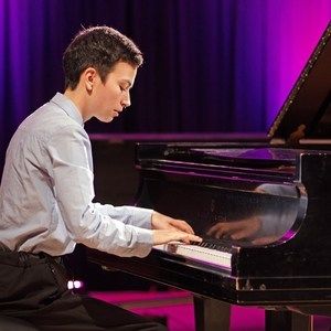 Meet your Posher, Charlotte